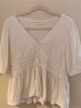White Lucky Brand cotton blouse